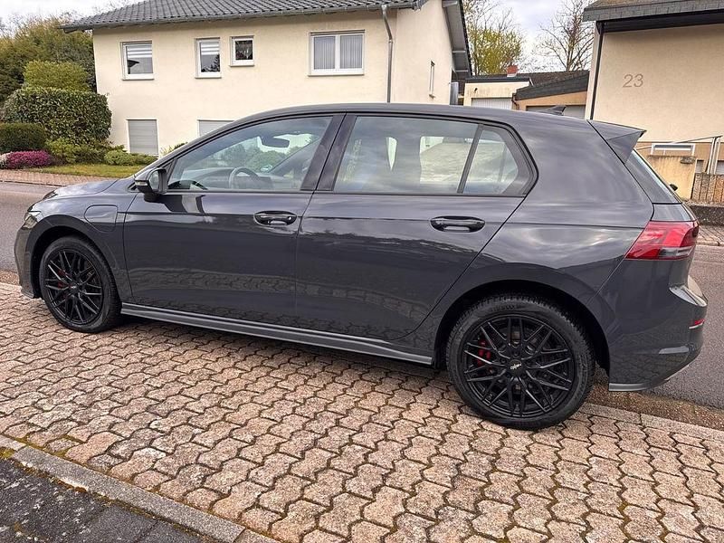Gebraucht VW Golf VIII GTE 245 PS (180 kW) 2021 Grau Limousine