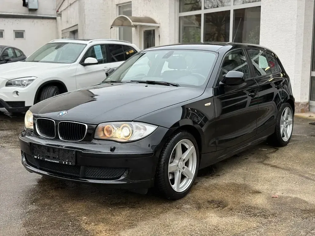 Second-hand BMW 116 Efficient Dynamics 116 CP (85 kW) 2010 Negru Hatchback