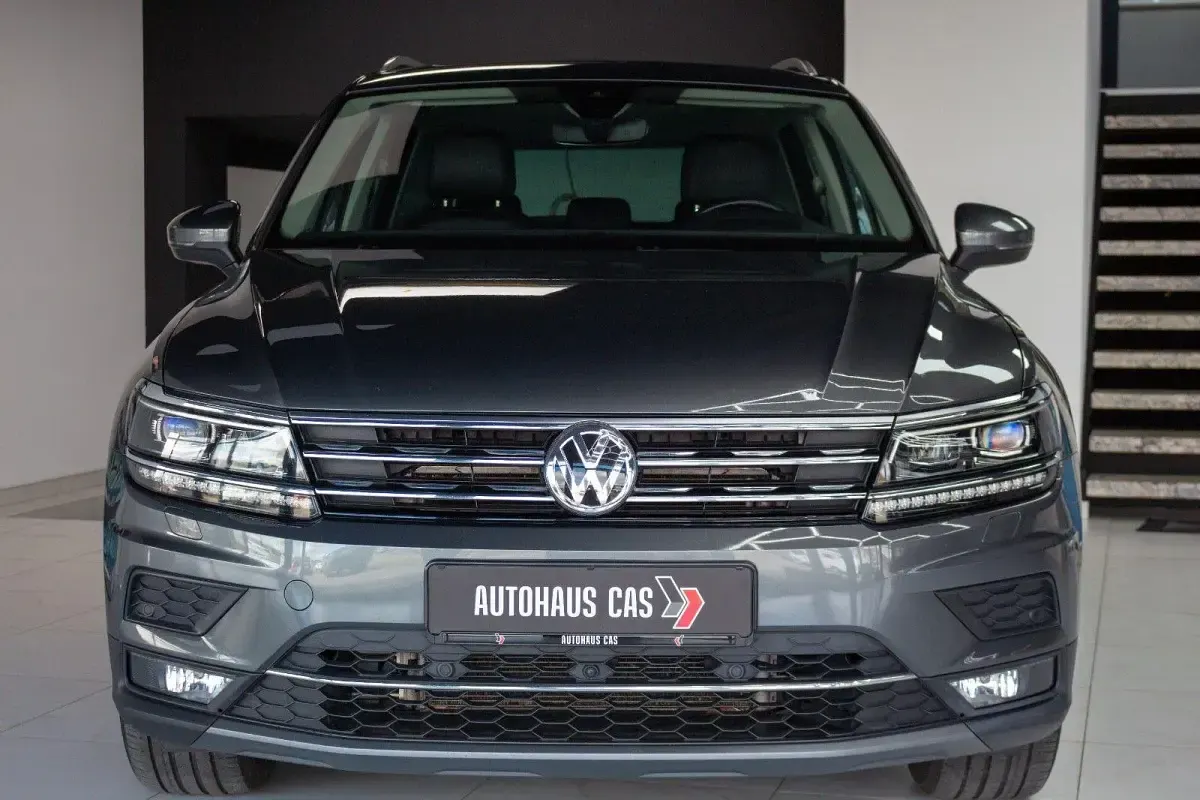 Gebraucht VW Tiguan Highline 239 PS (175 kW) 2019 Grau SUV
