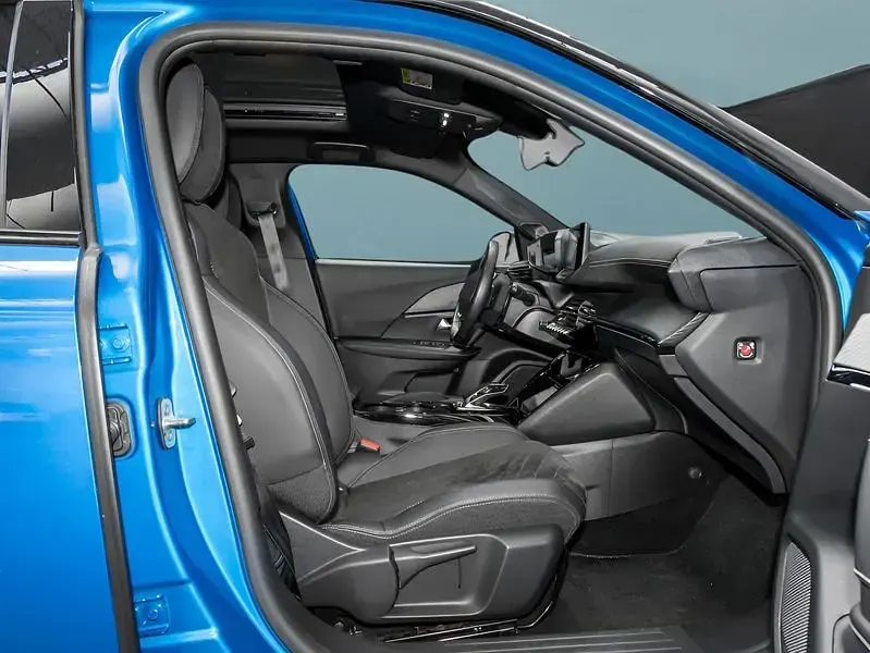 Gebraucht Peugeot e-2008 100 kW (136 PS) 2022 Blau SUV