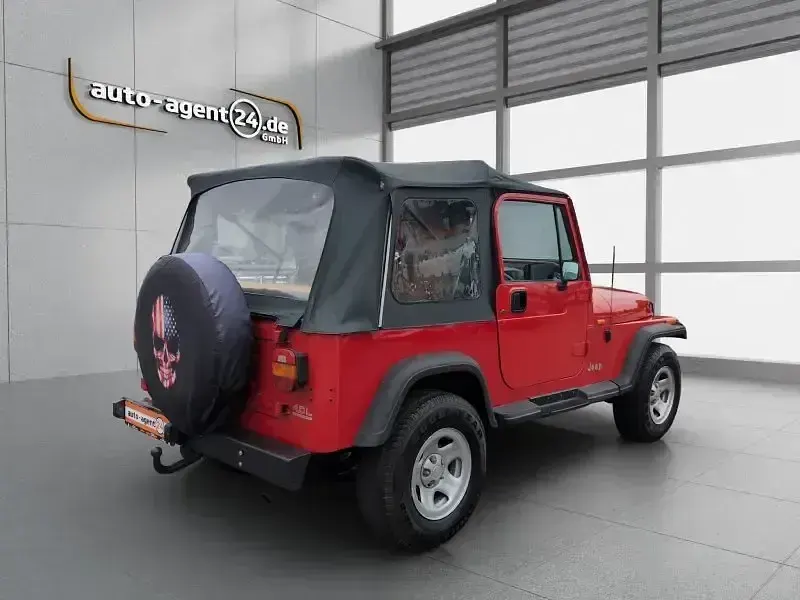 Gebraucht Jeep Wrangler 178 PS (130 kW) 1992 Rot SUV