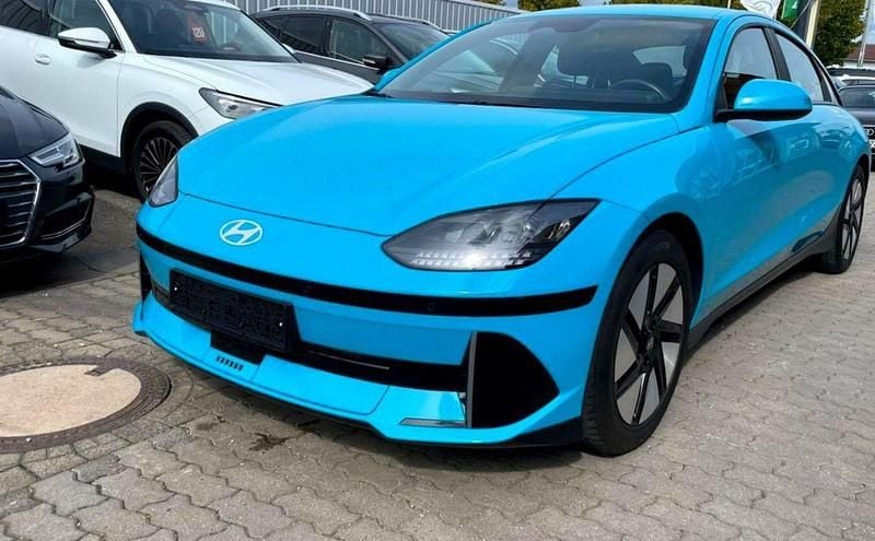 Blau Gebraucht 2023 Hyundai Ioniq 6 Limousine | 23.800 € (Fairer Preis) - Bild 1/4
