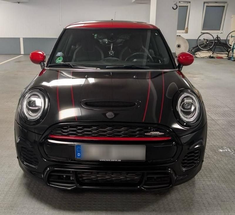 Schwarz Gebraucht 2021 Mini John Cooper Works Coupé Sport Coupé | 35.850 € - Bild 1/4