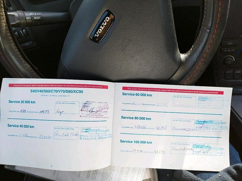 Gebraucht Volvo S60 140 PS (102 kW) 2003 Silber Limousine