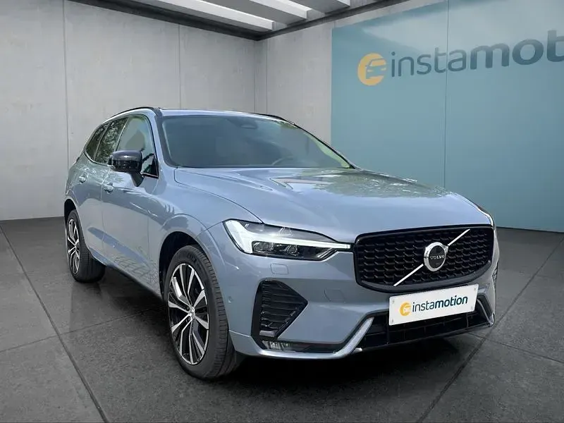 Gebraucht Volvo XC60 Plus 197 PS (144 kW) 2023 Grau SUV