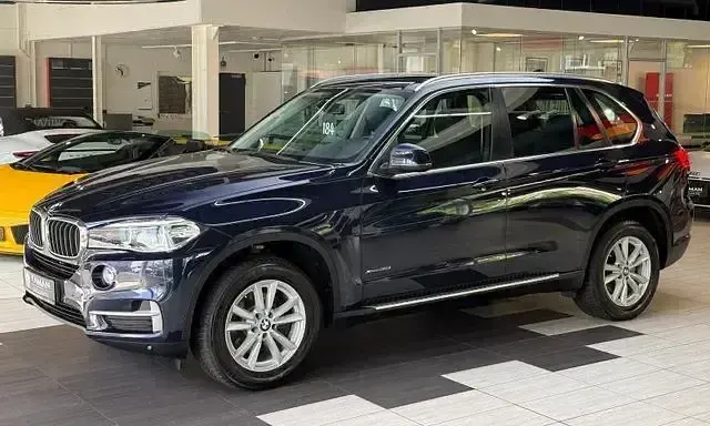 Gebraucht BMW X5 Performance 306 PS (225 kW) 2017 Imperialblau brillanteffekt me SUV