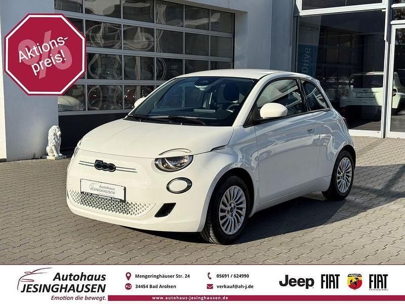 Gebraucht Fiat 500e 86 kW (118 PS) 2023 Arktis weiß) (weiss Kleinwagen