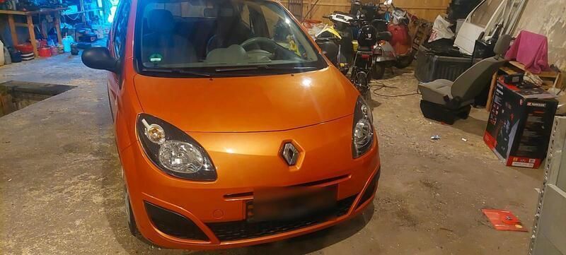 Orange Gebraucht 2008 Renault Twingo Kleinwagen | 3.500 € - Bild 1/4