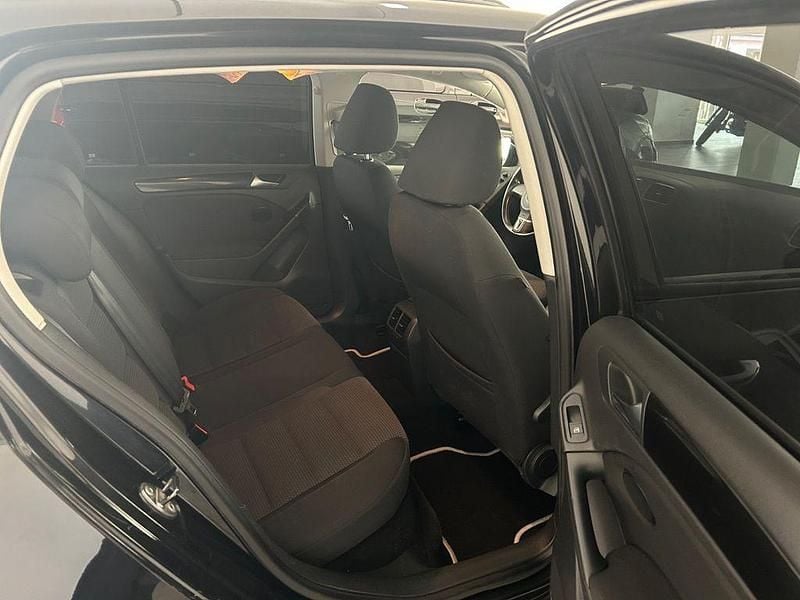 Gebraucht VW Golf VI Comfortline 122 PS (89 kW) 2009 Schwarz Kleinwagen
