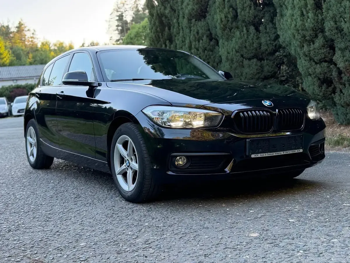 Gebraucht BMW 118 Advantage 136 PS (100 kW) 2016 Schwarz Kleinwagen