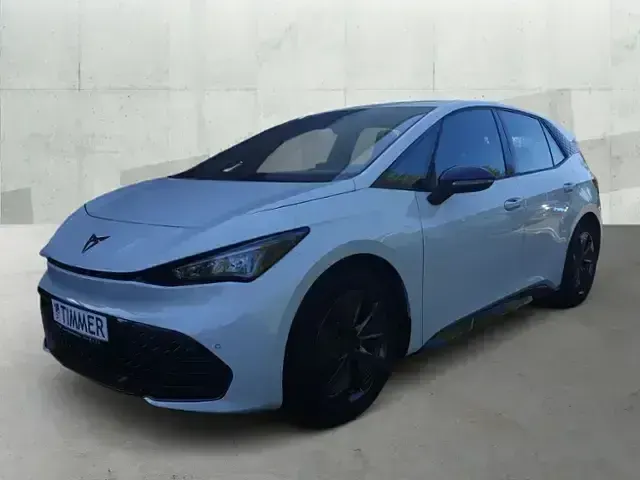 Second-hand Cupra Born 150 kW (204 CP) 2022 Alb Hatchback