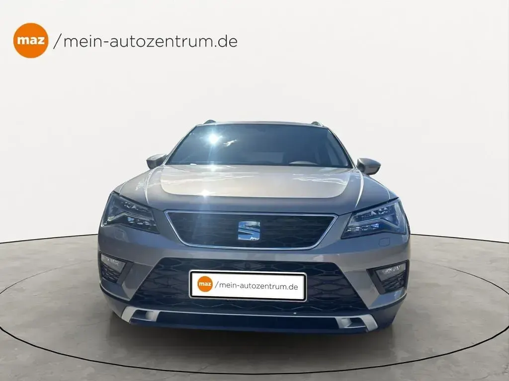 Gebraucht Seat Ateca XCELLENCE 150 PS (110 kW) 2018 Cappuccino beige metallic SUV