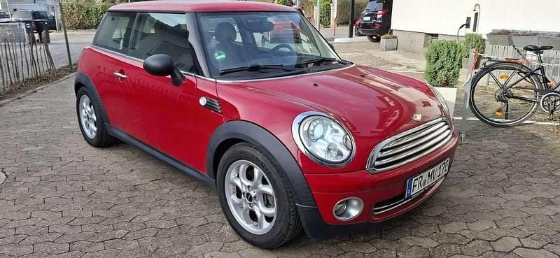 Gebraucht Mini ONE 95 PS (69 kW) 2008 Rot Kleinwagen