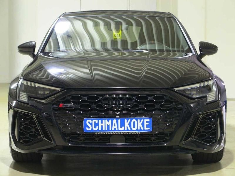 Mythos black (metallic) Gebraucht 2023 Audi RS3 Ambiente Kleinwagen | 51.500 € (Guter Preis) - Bild 1/4