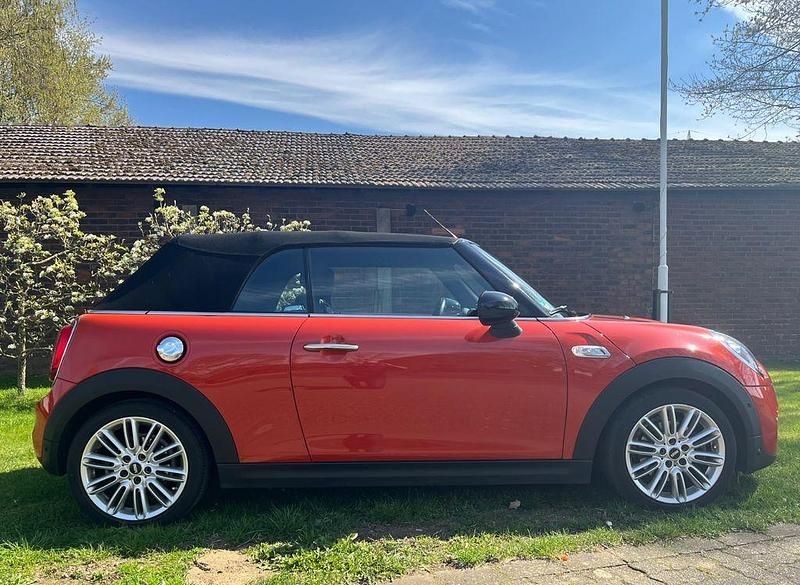 Gebraucht Mini Cooper S 192 PS (141 kW) 2019 Orange Kleinwagen