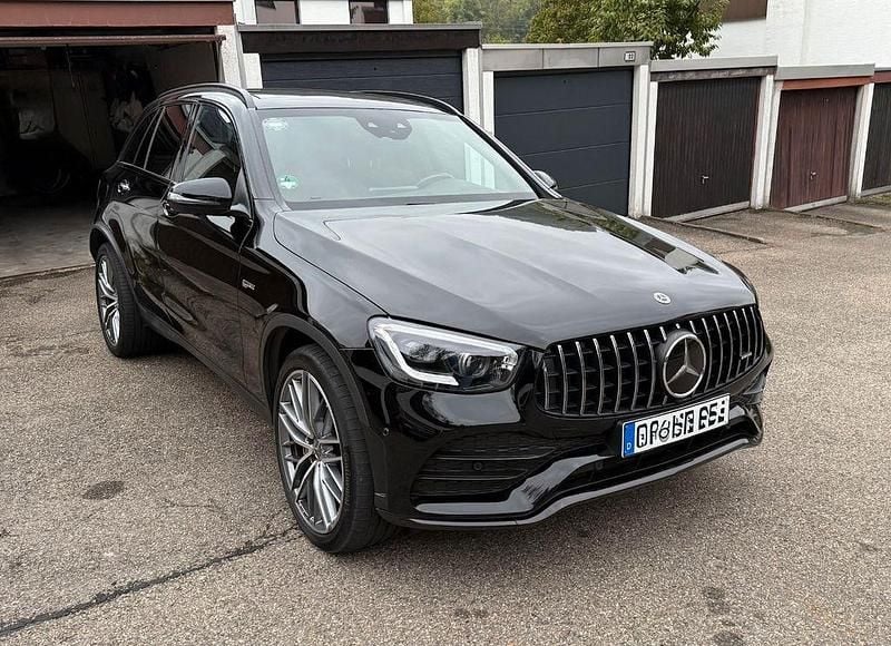 Schwarz Gebraucht 2021 Mercedes GLC43 AMG AMG SUV | 41.900 € (Guter Preis) - Bild 1/4