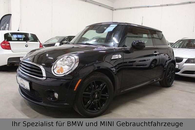 Schwarz Gebraucht 2010 Mini Cooper Chili Kleinwagen | 8.999 € (Etwas zu teuer) - Bild 1/4