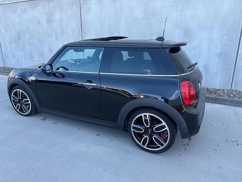 Gebraucht Mini Cooper SD 170 PS (125 kW) 2015 Schwarz Kleinwagen