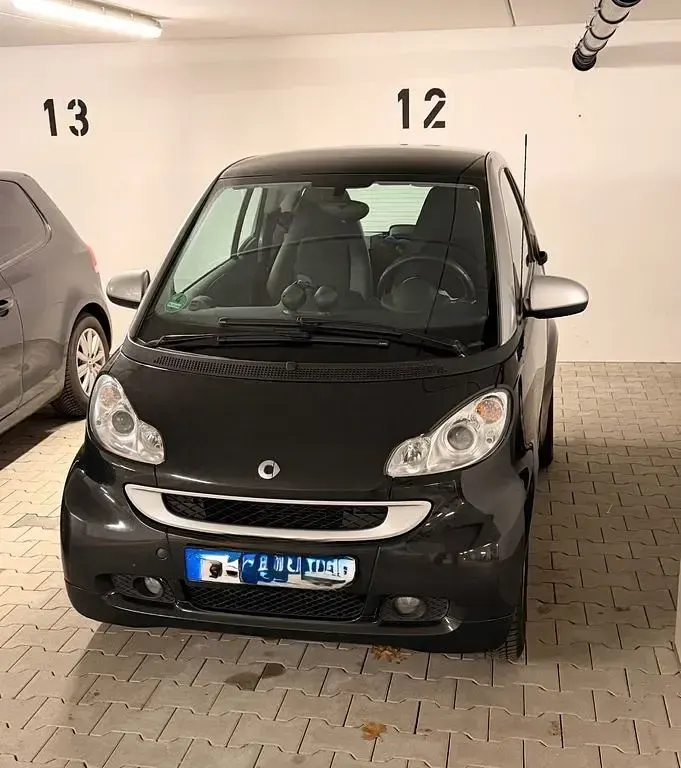 Gebraucht Smart ForTwo Coupé 71 PS (52 kW) 2012 Schwarz Coupé