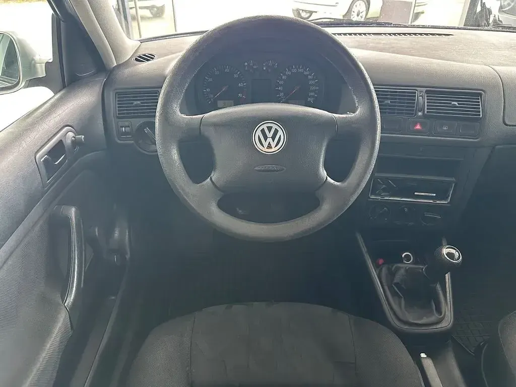 Gebraucht VW Golf IV 101 PS (74 kW) 2000 Grau Limousine