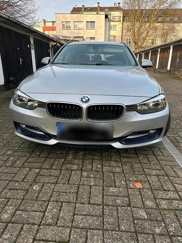 Gebraucht BMW 316 150 PS (110 kW) 2014 Silber Kombi