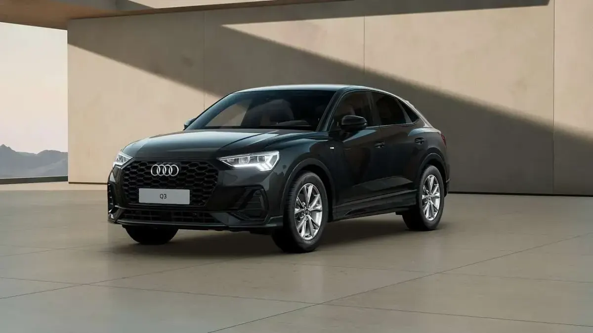 Gebraucht Audi Q3 Sportback S-Line 150 PS (110 kW) 2025 Schwarz SUV