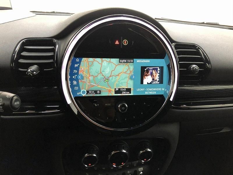Blau Gebraucht 2021 Mini Cooper S Clubman Kombi | 27.900 € (Fairer Preis) - Bild 1/4