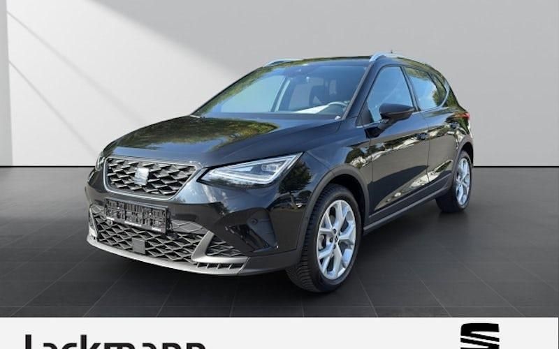 Schwarz Gebraucht 2024 Seat Arona FR SUV | 21.390 € (Guter Preis) - Bild 1/4