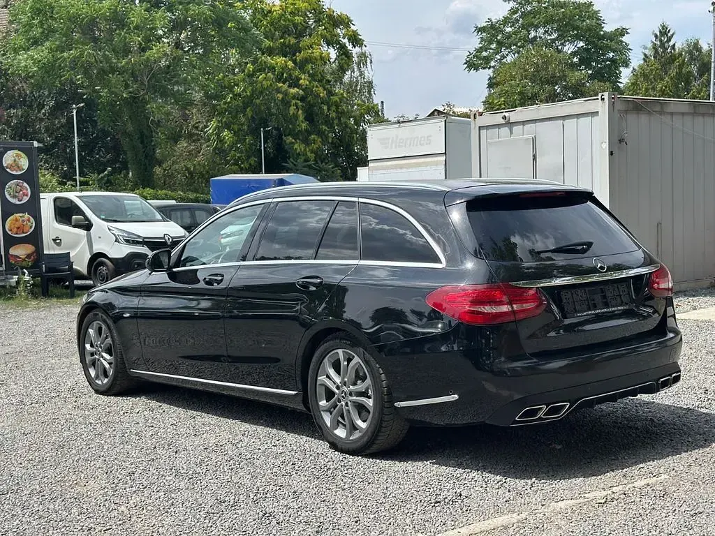 Gebraucht Mercedes C200 136 PS (100 kW) 2017 Schwarz Kombi