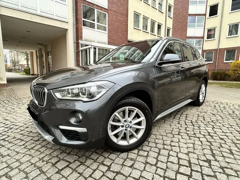 Gebraucht BMW X1 xLine 231 PS (169 kW) 2018 Grau SUV