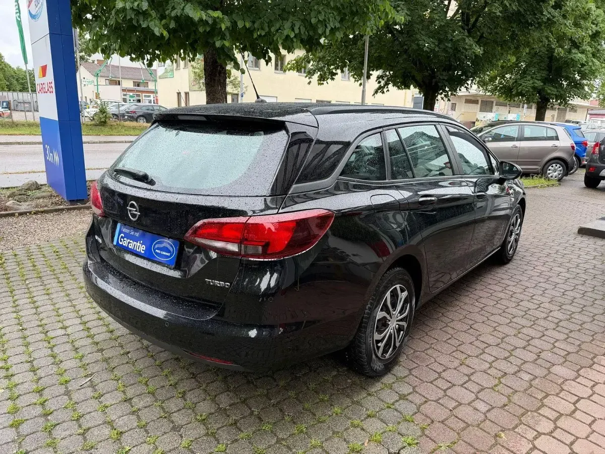 Gebraucht Opel Astra Edition 150 PS (110 kW) 2019 Schwarz Kombi