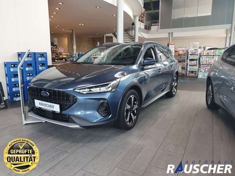 Chrome blue metallic Neu 2024 Ford Focus Active Kombi | 33.490 € - Bild 1/4