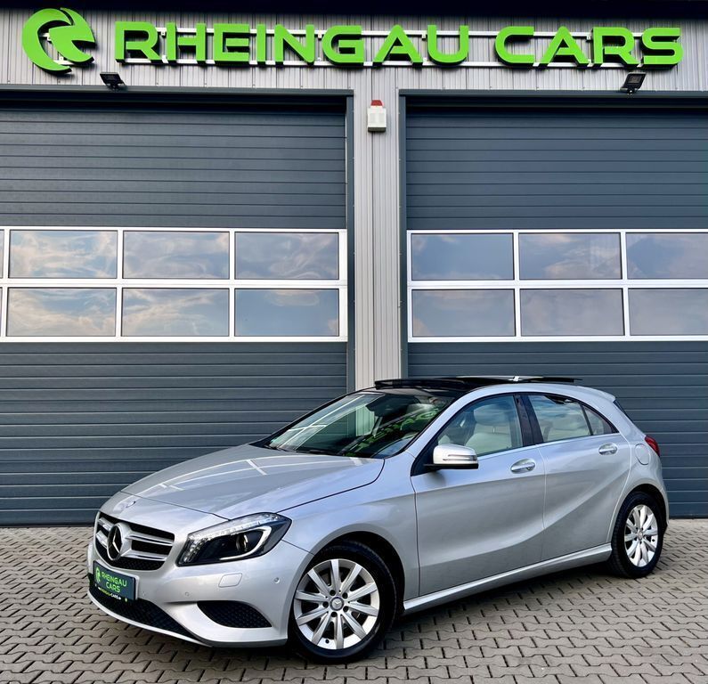 Silber Gebraucht 2013 Mercedes A180 Limousine | 14.990 € (Guter Preis) - Bild 1/4
