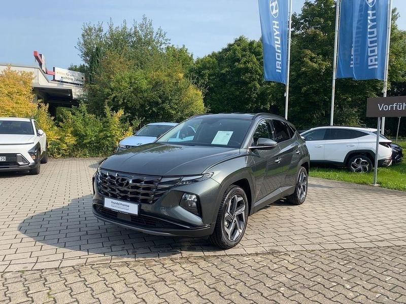 Grau Gebraucht 2023 Hyundai Tucson Trend SUV | 32.110 € (Fairer Preis) - Bild 1/4