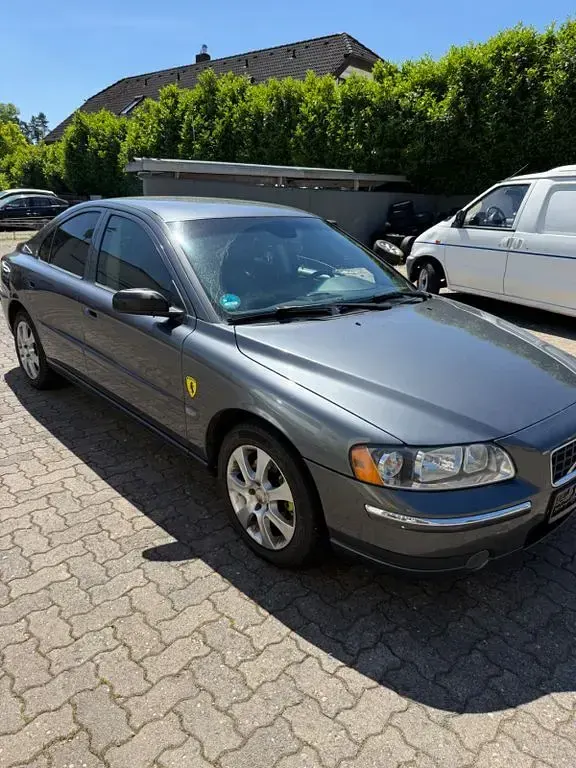 Gebraucht Volvo S60 Momentum 185 PS (136 kW) 2006 Grau Limousine