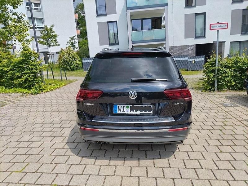 Gebraucht VW Tiguan Sound 150 PS (110 kW) 2017 Schwarz SUV