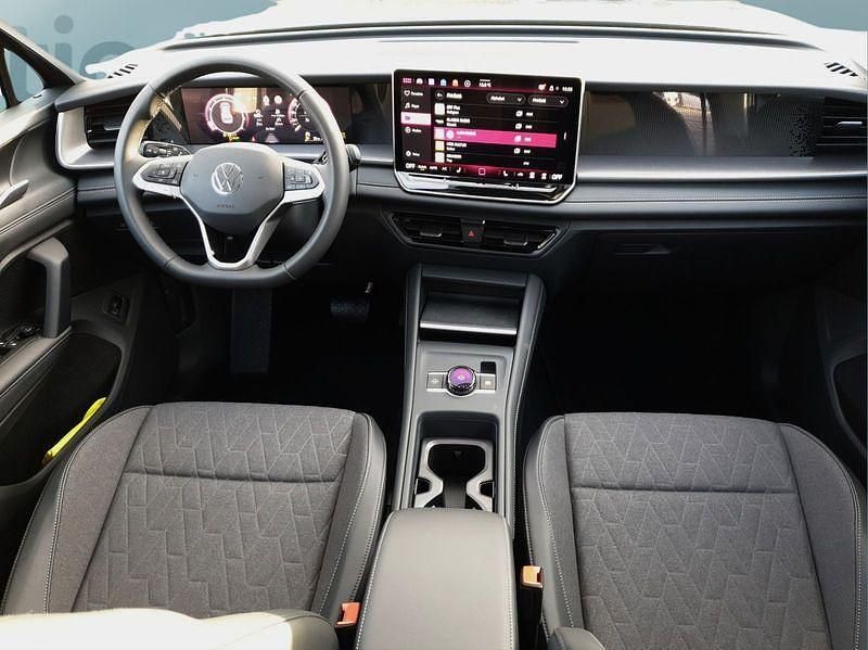 Neu VW Tayron 150 PS (110 kW) 2025 Grau SUV