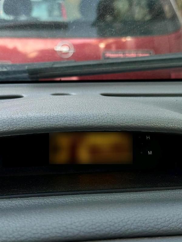 Gebraucht Renault Twingo 58 PS (42 kW) 2003 Silber Kleinwagen