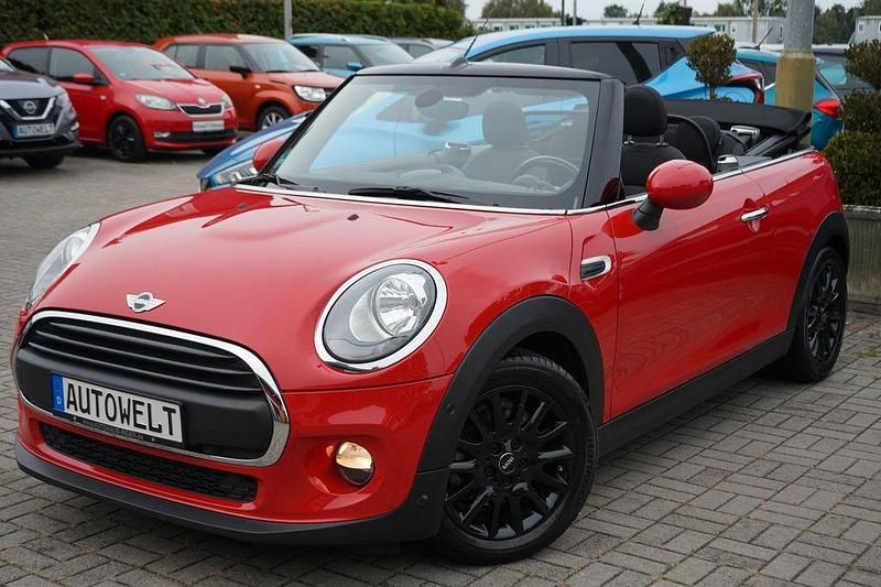 Gebraucht Mini One Cabriolet 102 PS (75 kW) 2017 Rot Cabrio