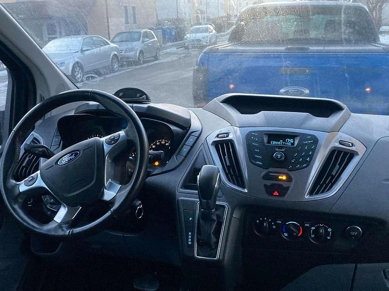 Gebraucht Ford Transit Custom 131 PS (96 kW) 2017 Grau Van / Kleinbus