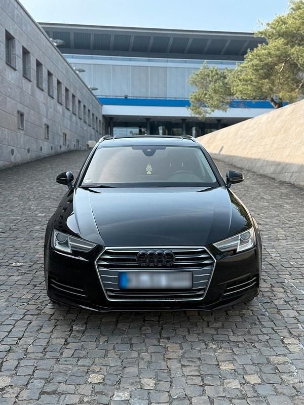 Gebraucht Audi A4 150 PS (110 kW) 2017 Schwarz Kombi