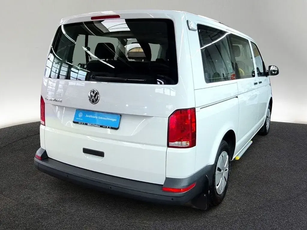Gebraucht VW T6.1 Trendline 110 PS (80 kW) 2023 Weiß Van