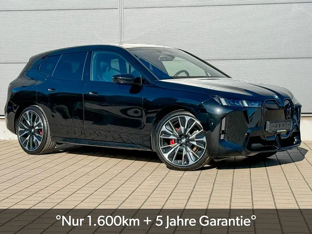Gebraucht BMW iX M Sport 400 kW (544 PS) 2025 Schwarz SUV