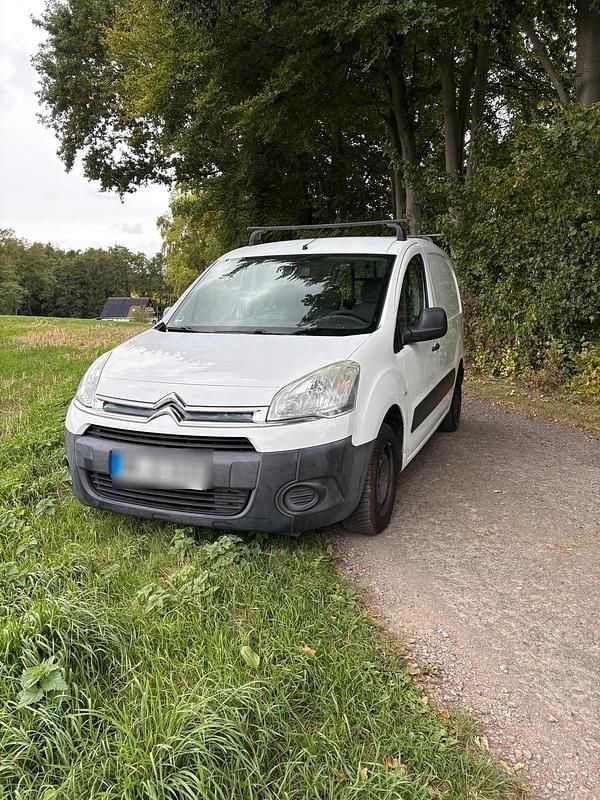 Gebraucht 2012 Citroën Berlingo Van / Kleinbus | 3.899 € (Guter Preis) - Bild 1/4