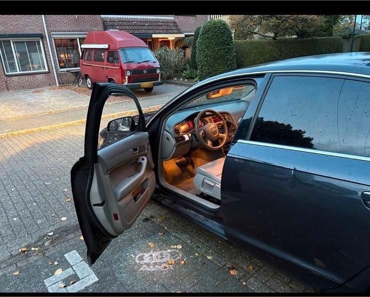 Gebraucht Audi A6 179 PS (131 kW) 2005 Schwarz Limousine