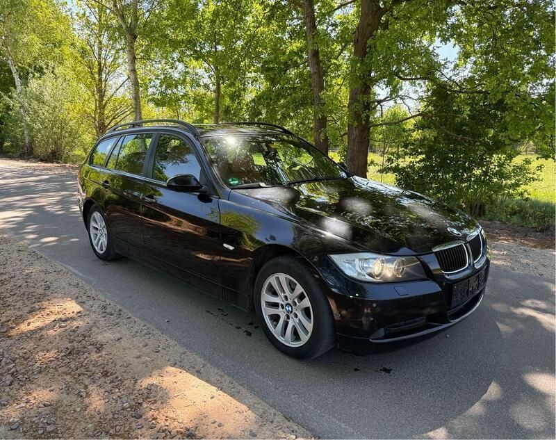Schwarz Gebraucht 2007 BMW 318 Kombi | 2.290 € (Superpreis) - Bild 1/4