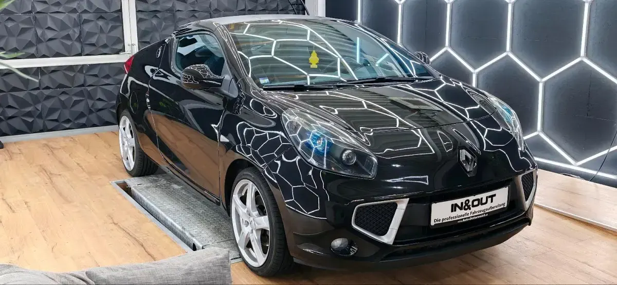 Second-hand Renault Wind 101 CP (74 kW) 2011 Negru Cabrio