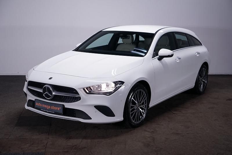 Weiß Gebraucht 2020 Mercedes CLA200 Shooting Brake Progressive Kombi | 23.998 € (Superpreis) - Bild 1/4
