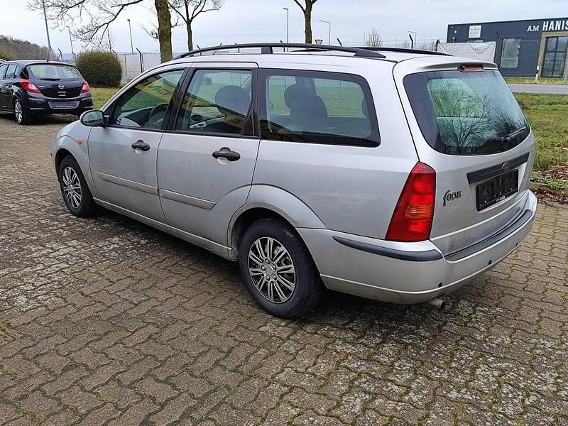 Gebraucht Ford Focus 101 PS (74 kW) 2003 Silber Kombi