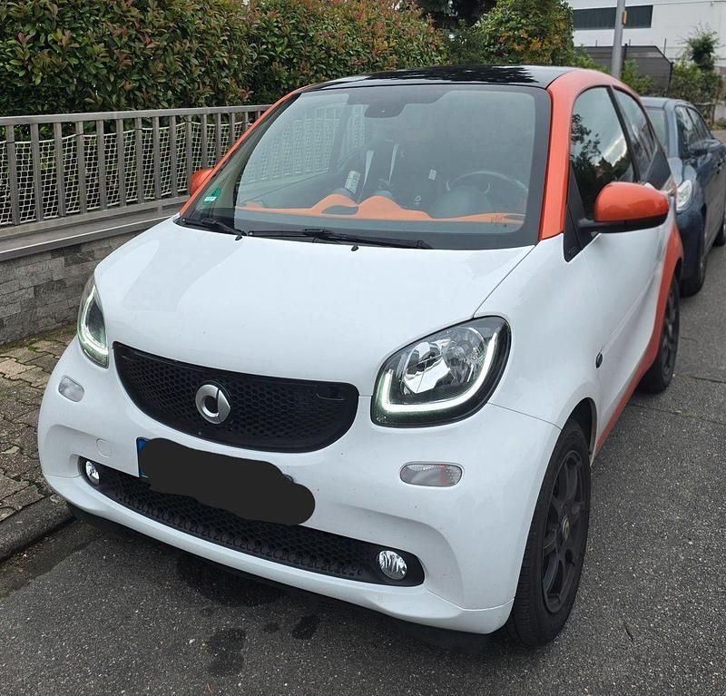 Weiß Gebraucht 2016 Smart ForTwo Coupé Passion Cabrio | 9.999 € (Guter Preis) - Bild 1/4